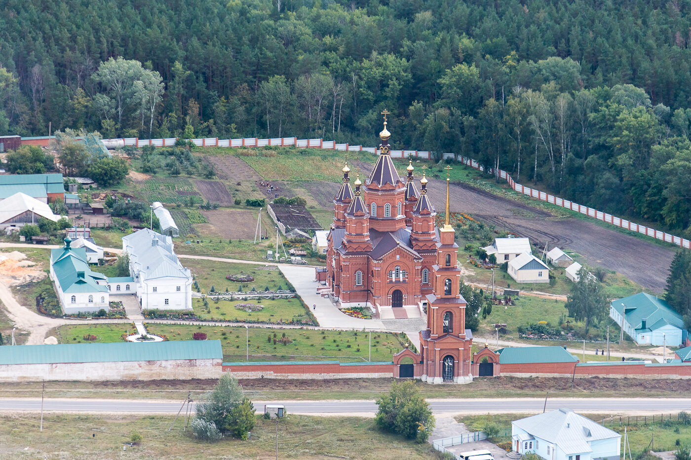 храм в задонске